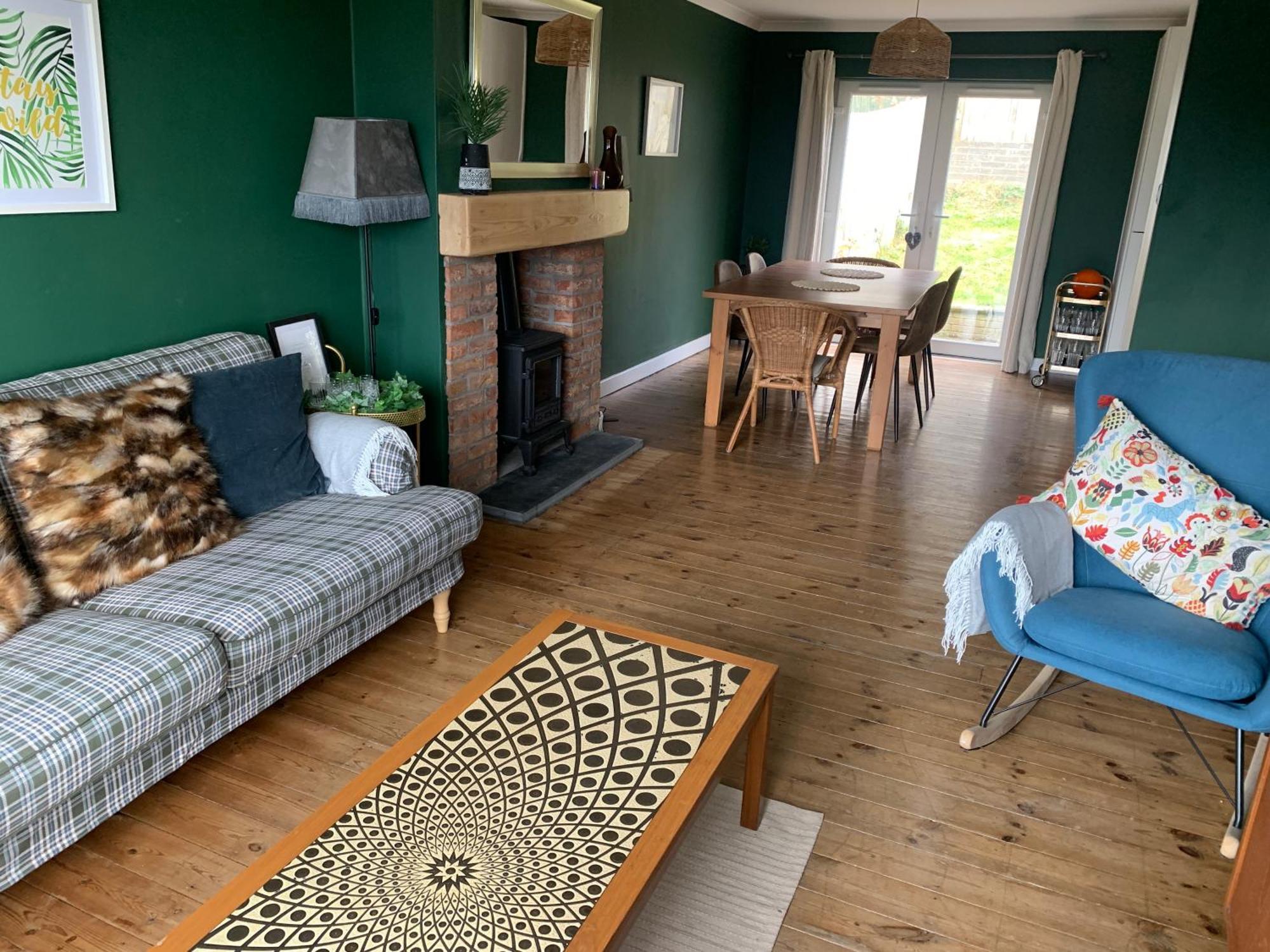 House For 6 With 2 Parking Spaces * Tenby