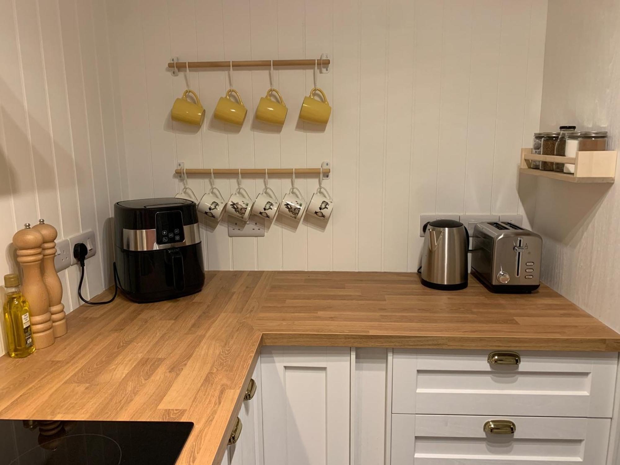 House For 6 With 2 Parking Spaces Holiday home Tenby